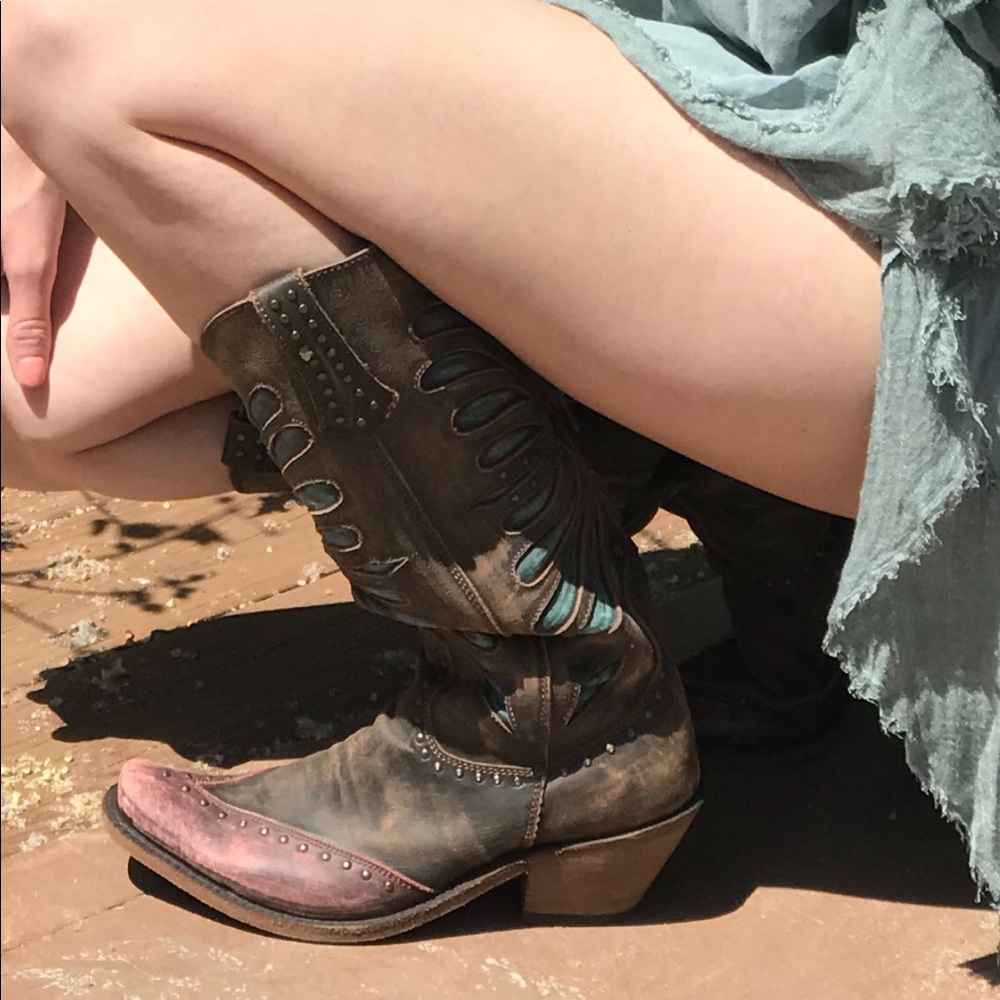 Liberty black butterfly cowboy boots pastel pink turquoise brown boho gypsy 10